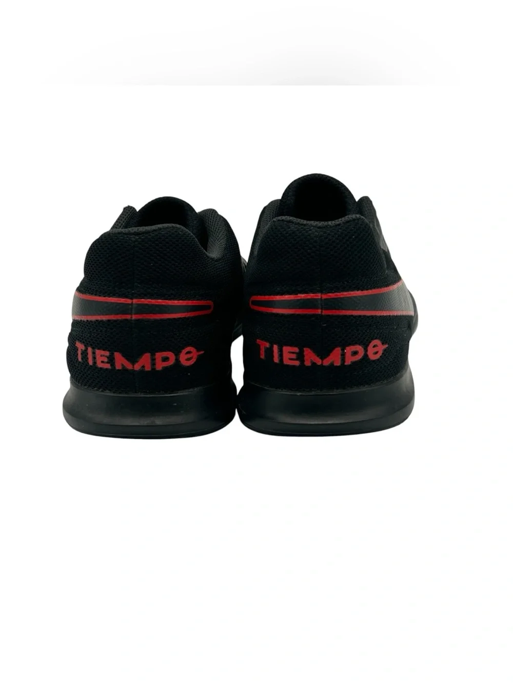 Nike Tiempo Legend 8 Club Mens Size 7 Soccer Cleats Indoor Turf Futsal